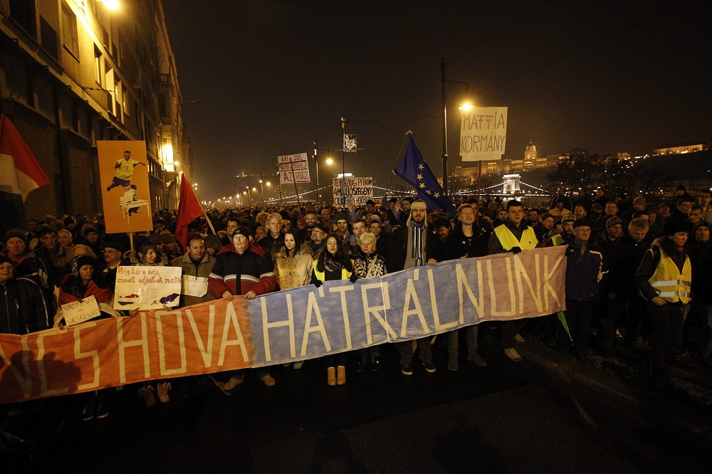 Anti-Government Protesters Demand “New Hungarian Republic” post's picture