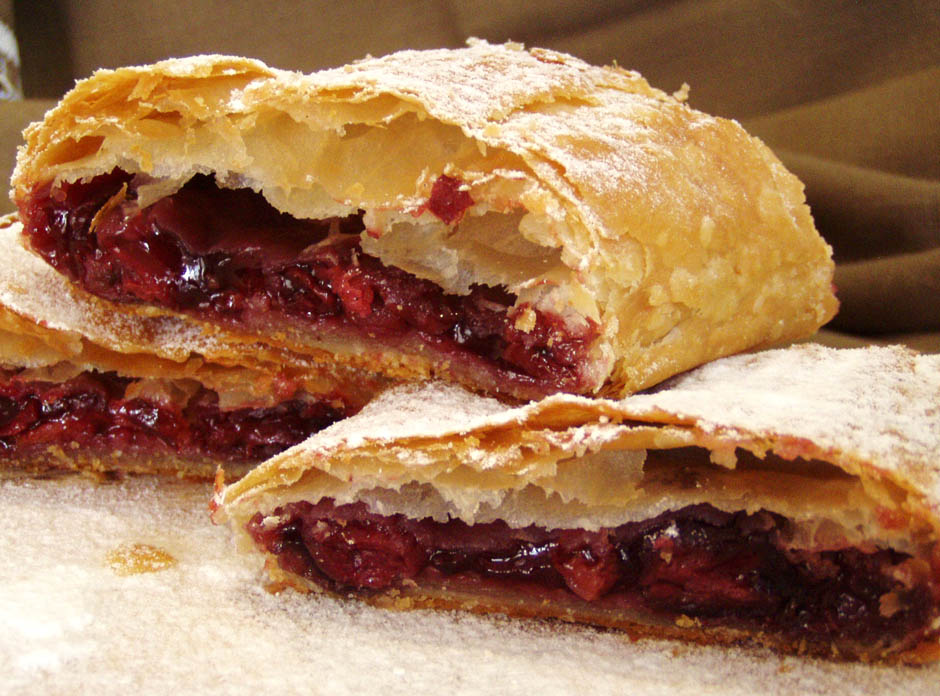 Cook Hungarian Strudel With Cottage Cheese Or Cherry Filling