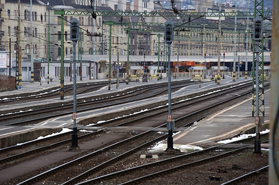 Budapest Railway Station To Remain Closed For Weeks After Buttress Collapses post's picture