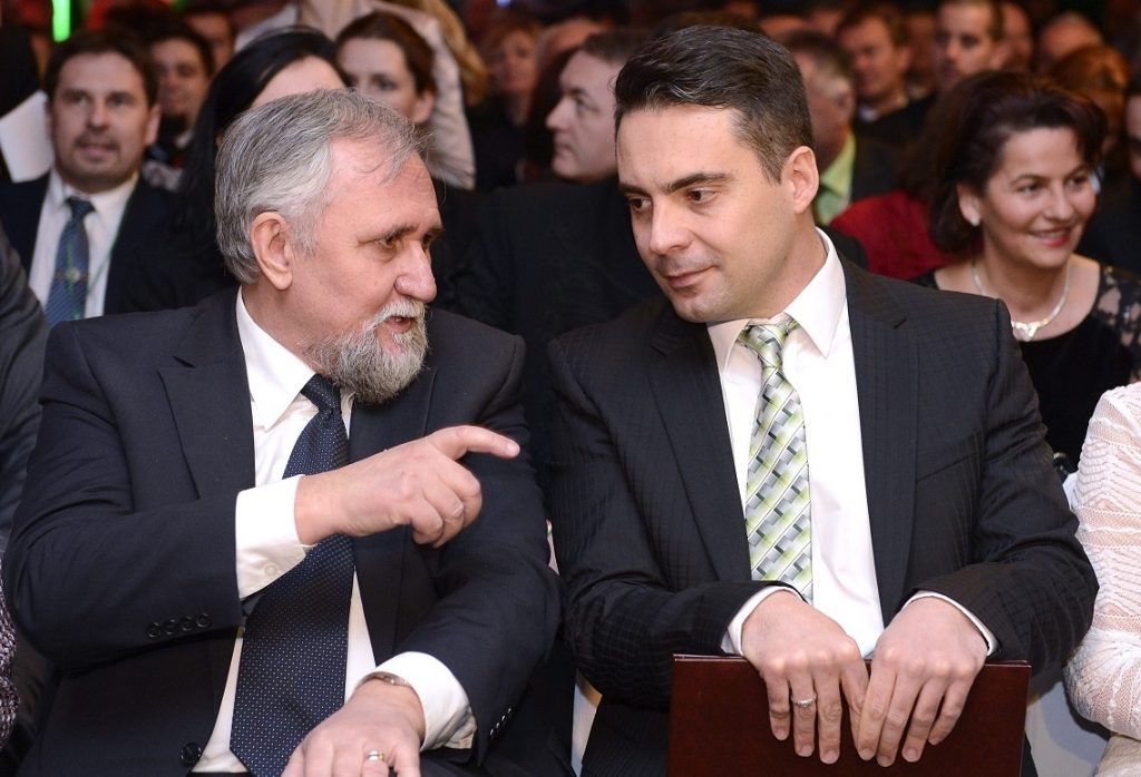 Pollster: Ruling Parties Hold Lead As Radical Nationalist JOBBIK Climbs Up Rapidly post's picture