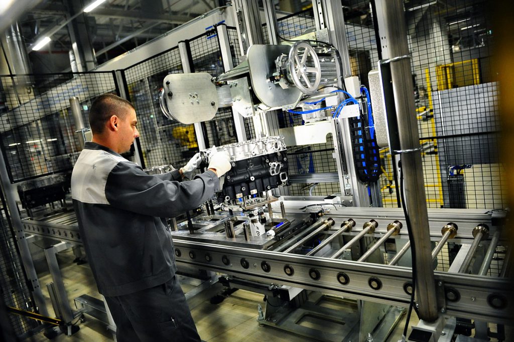 Manufacturing And Service Sector Boost Hungary’s Q3 GDP Growth To 2,4% post's picture