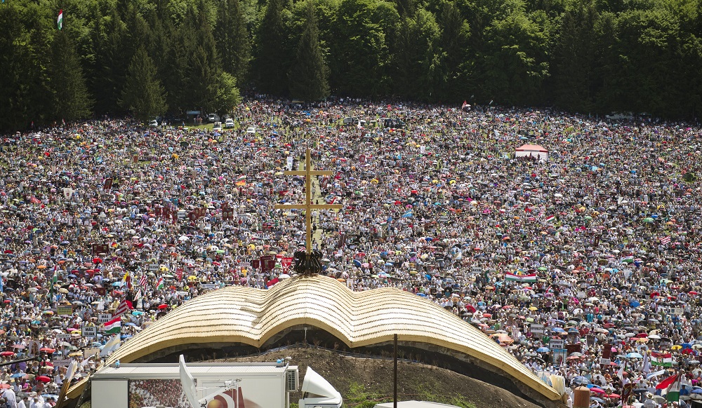 Thousands Of Hungarians Attend Pentecost Pilgrimage In Transylvania – Gallery! post's picture