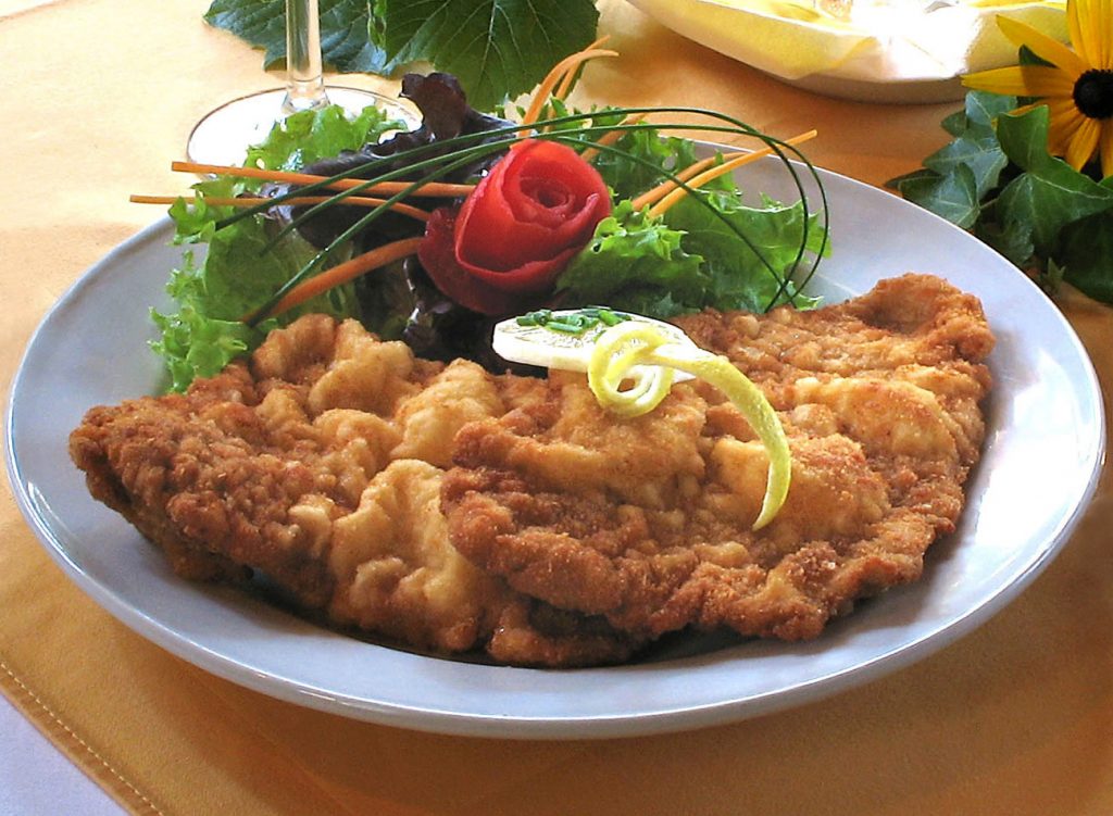 Cook Hungarian: Wiener Schnitzel (“Bécsi Szelet”) post's picture