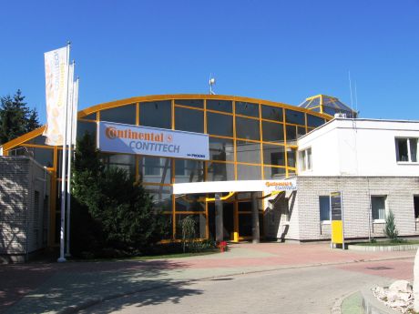 Automotive Giant Continental Expands Factory To Create Hundreds Of New Jobs In Hungary post's picture