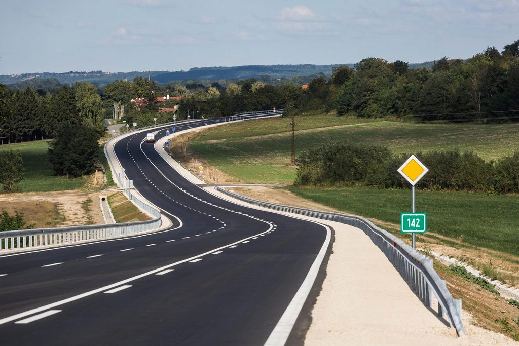 Hungary Takes Out €500M EIB Loan To Revamp Country’s Public Road Network post's picture