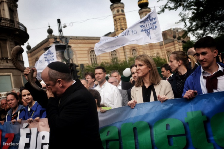 From The Synagogue To The Basilica: Jewish And Christian Communities March Together post's picture