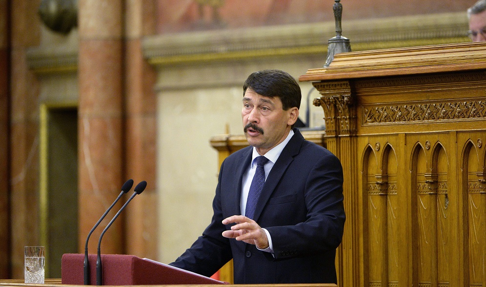 President Áder Urges Climate Action As OECD Reveals Shocking Data On Air Pollution In Hungary post's picture
