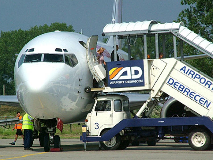 Increasing Traffic On The Runways Of Debrecen’s Airport: First Charter Flight Of The Year Arrives post's picture