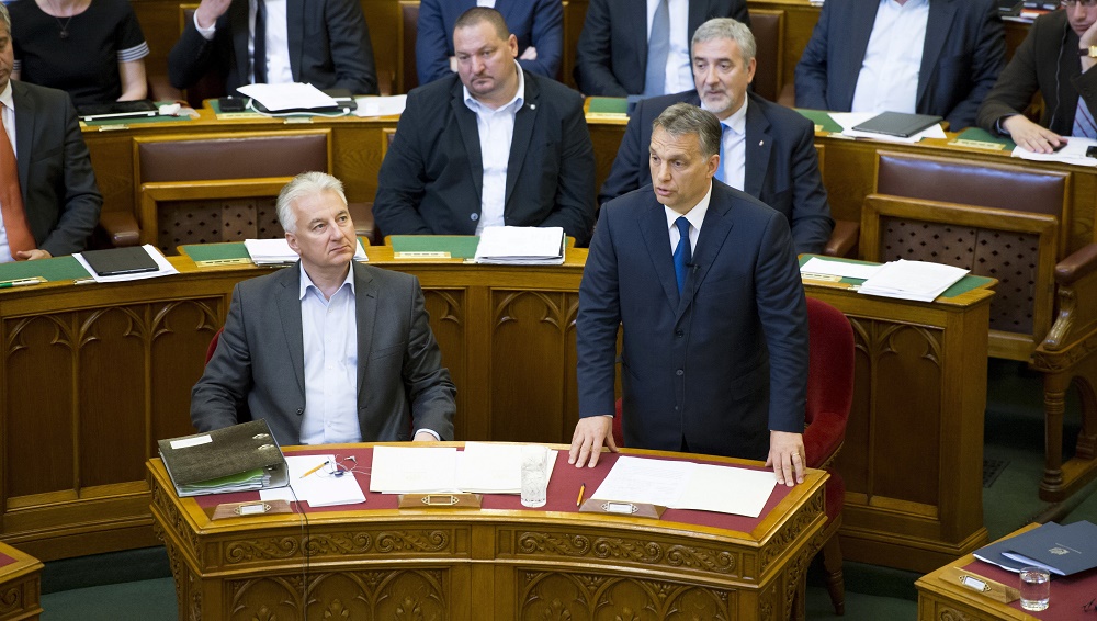 PM Orbán Talks Migrant Crisis And Soros-Backed “International Forces” In Parliament post's picture