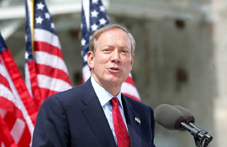 Hungarian Roots: Former Three-Term Governor Of New York, George Pataki post's picture