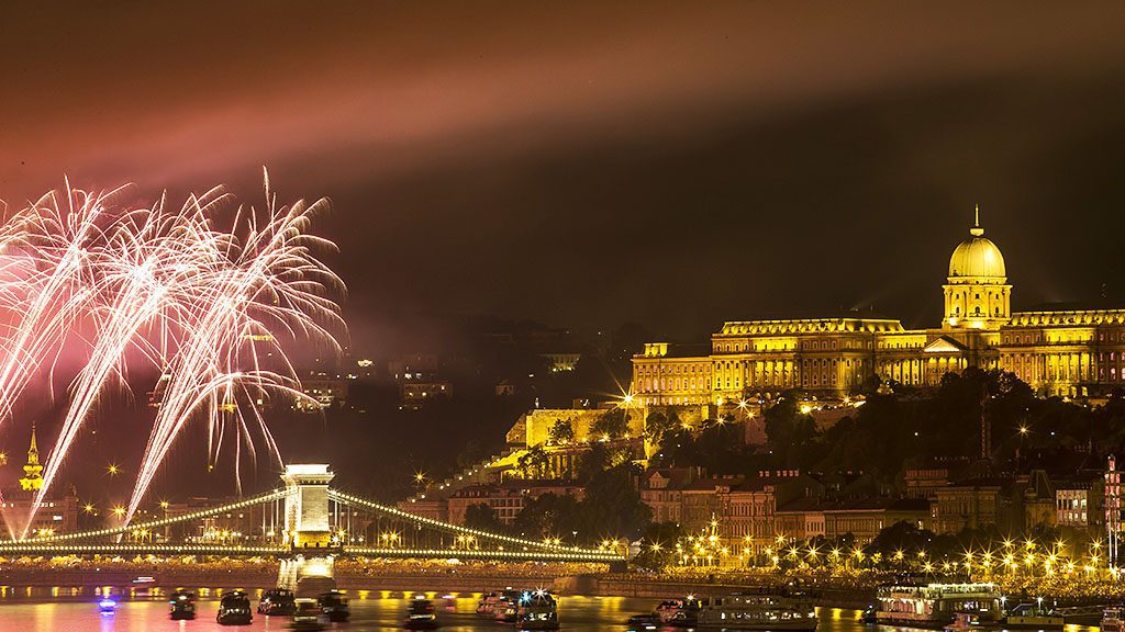 “The City That Lives A Double Life”: BBC Travel Showers Budapest With Praise post's picture