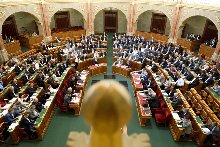 Hungarian Parliament Has Already Passed Next Year’s Budget Bill post's picture