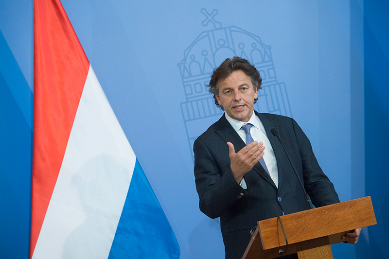 Hungarian Foreign Minister “Appreciates” Dutch Counterpart’s Call in Ongoing Diplomatic Spat post's picture