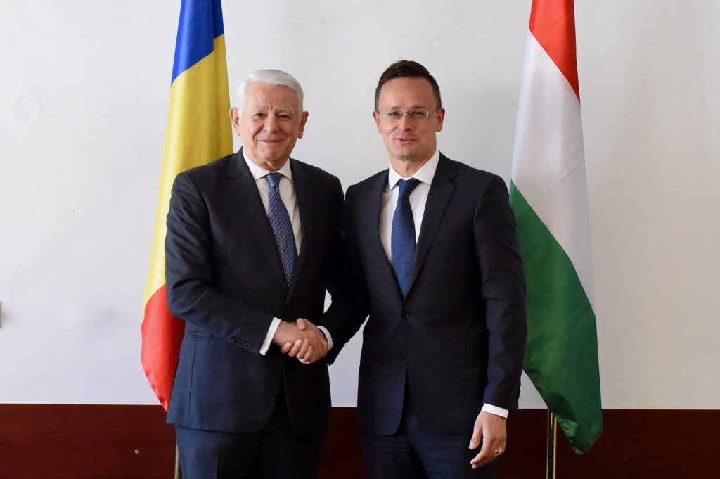 Hungarian and Romanian Governments ‘United’ Against Controversial Ukrainian Education Law post's picture