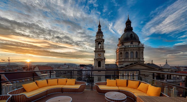 Cocktails in the Clouds: Budapest’s Best Rooftop Bars post's picture