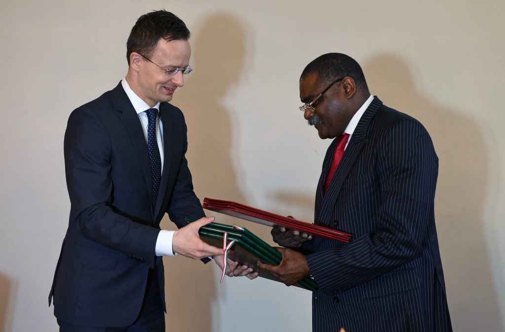 Hungary Reopens Embassy in Luanda, Strengthens Ties with Angola post's picture
