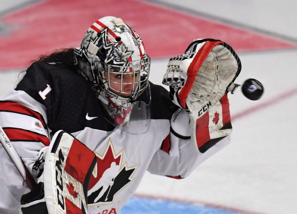 Shannon Szabados, Canadian Hockey Player of Hungarian Descent, Missed Third Consecutive Olympic Gold post's picture
