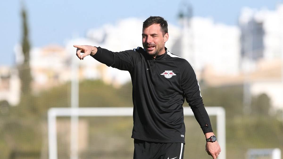 Hungarian Zsolt Lőw to Be the Assistant Coach of Paris Saint-Germain -  Hungary Today