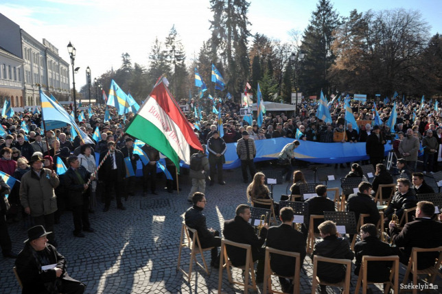 Szekler Assembly Held in Support of Territorial Autonomy post's picture