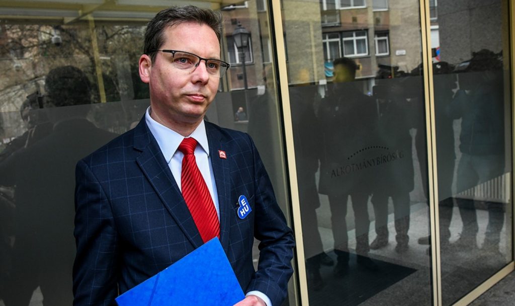 Socialist MP Slams Weber for Budapest Visit post's picture