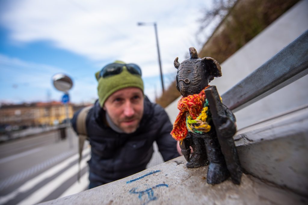 “I want to communicate with the people of Budapest, not with words, but with my sculptures”: Interview with Guerilla-Sculptor Mihály Kolodko post's picture