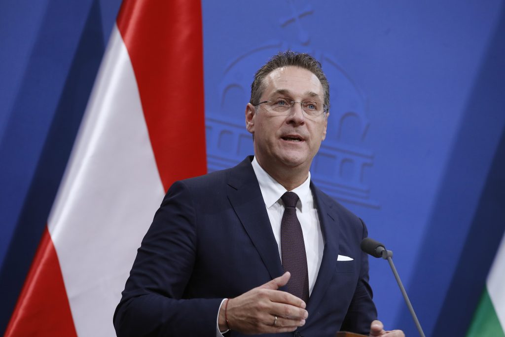 Orbán-Ally Strache Resigns in Scandal post's picture
