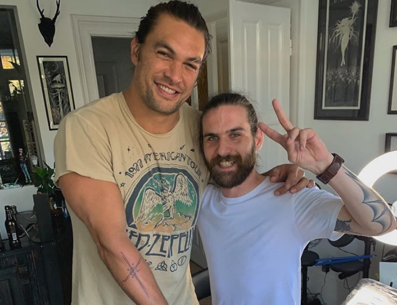 Jason Momoa Gets New Tattoo in Budapest post's picture