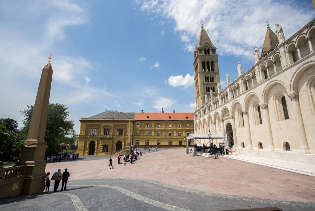 Revamped Pécs Dóm Square Inaugurated post's picture
