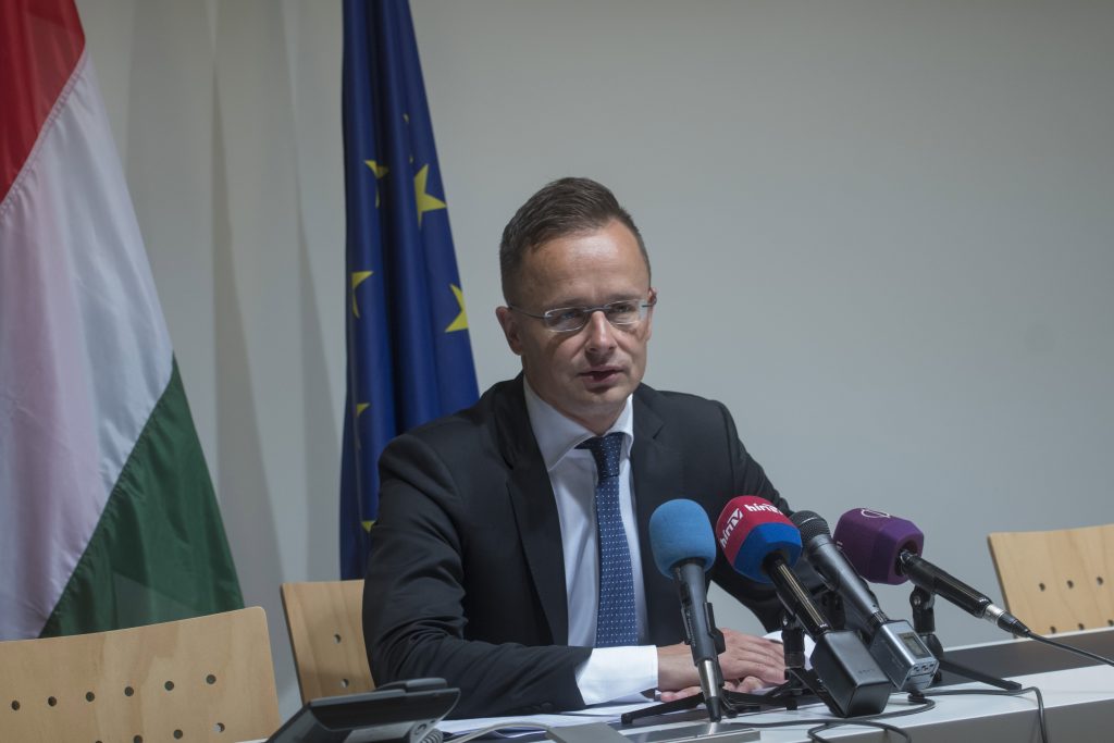 Szijjártó: Backward Steps for National Minority Rights in Romania Unacceptable post's picture
