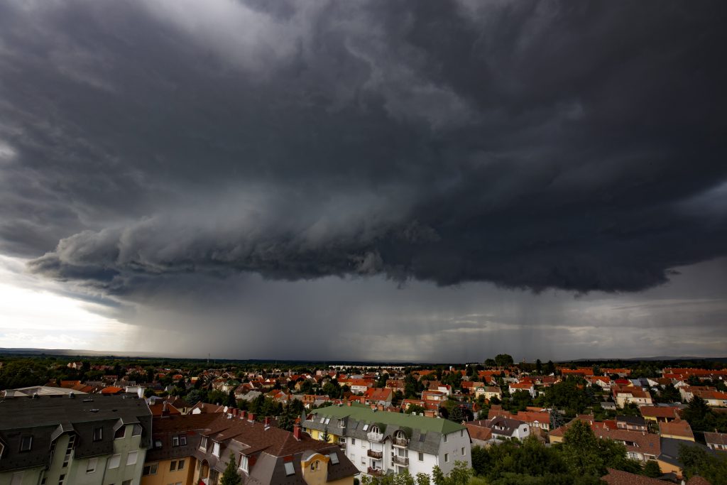 Storm Ciara Reaches Hungary With More Than 100km/h Winds post's picture