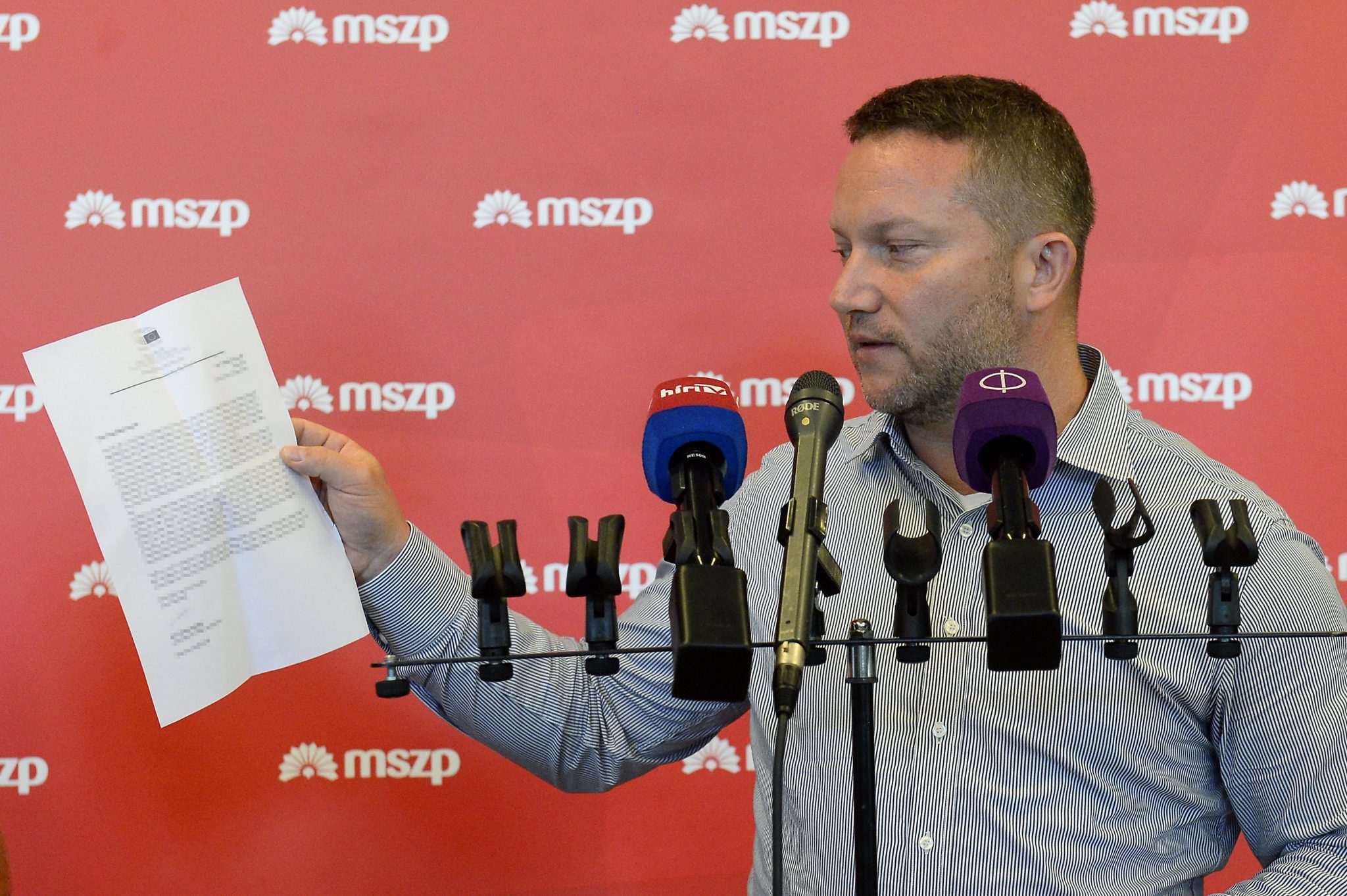 Socialist MEP: Data Protection Authority Finds Ministry Unlawfully Withheld Information on Hungary's Vaccine Procurement
