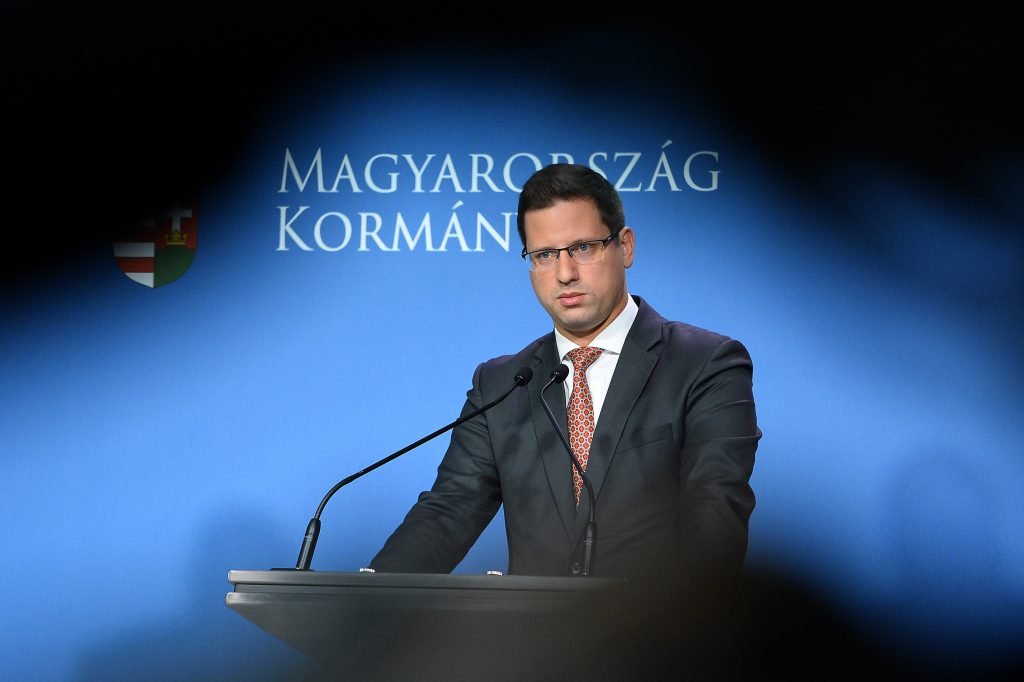 PMO Head: Hungary Backs EU Climate Targets, but Not Price Hikes post's picture