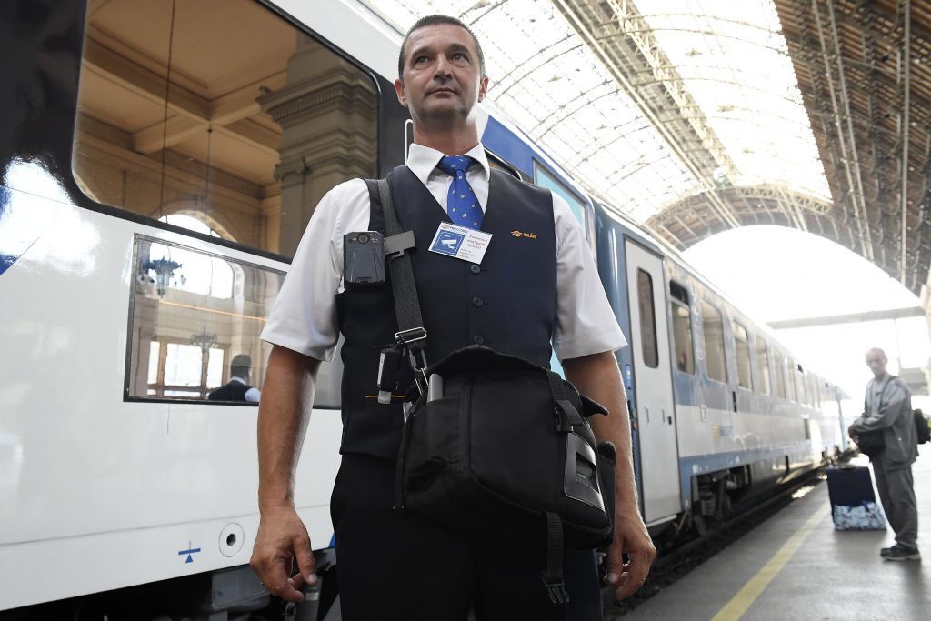 MÁV Installs 103 Body Cameras to Protect Ticket Inspectors post's picture