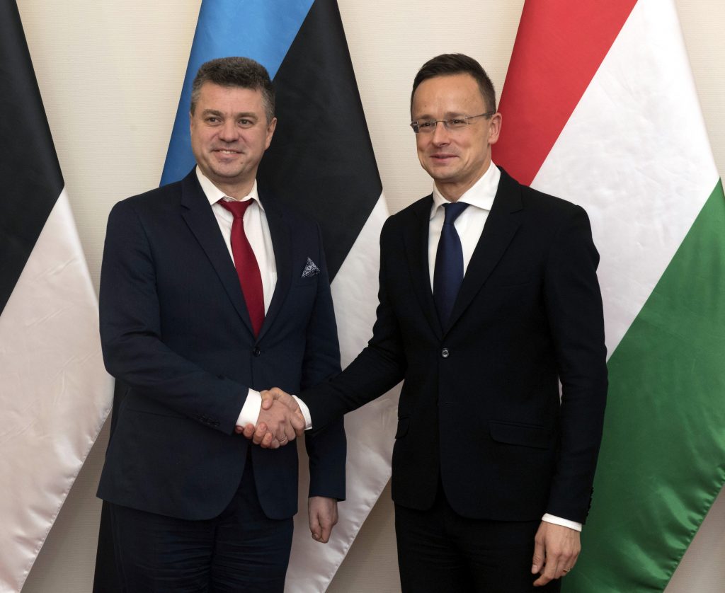 Szijjártó: Estonia, Hungary Find UN Migration Pack ‘Dangerous’ post's picture