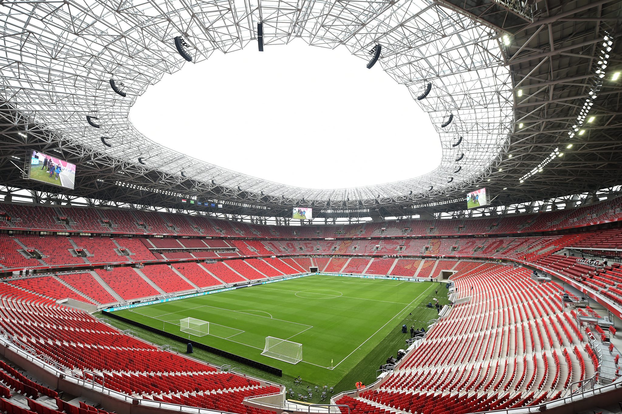 Gov't: Hungary Ready to Host Champions League Final in New Puskás Arena -  Hungary Today