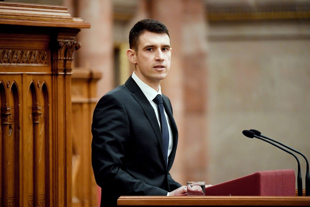 Jobbik MP Bencsik Quits Party after Disagreement with New President post's picture