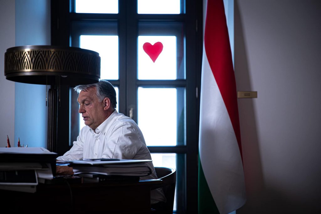 Coronavirus: Orbán Makes Unannounced Visit to Budapest Hospital post's picture