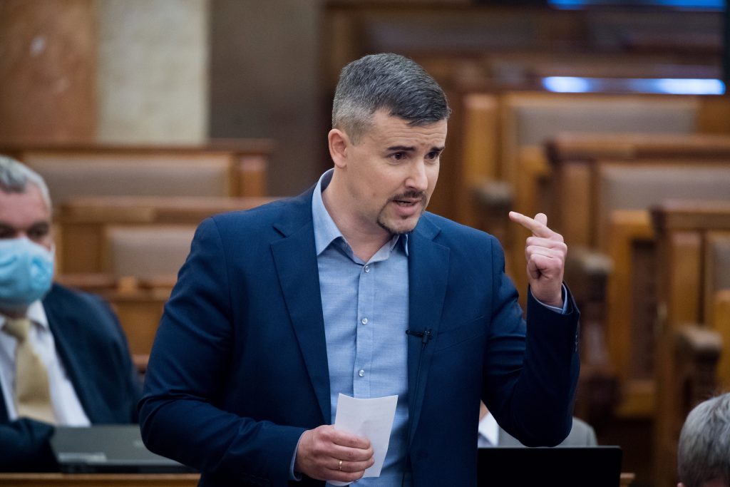 Opposition Jobbik Leader Jakab Receives Record High Fine for ‘Misbehavior’ post's picture