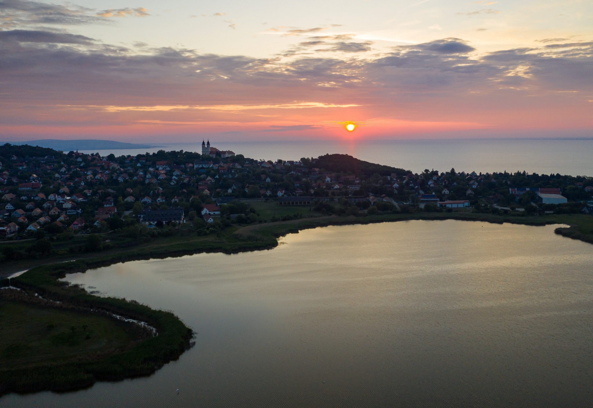 Socialists Request Constitutional Review of Lake Balaton Construction Regulations