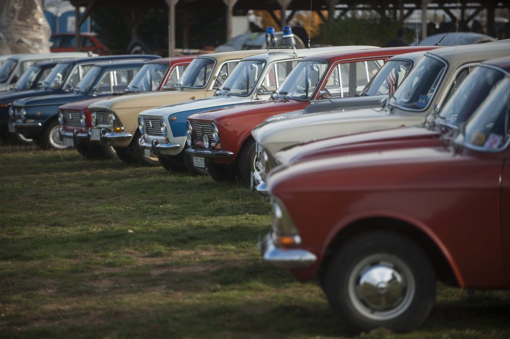 Manufacturer of Iconic Soviet Car Lada Ceases Sales in Hungary – With Archive Photos! post's picture