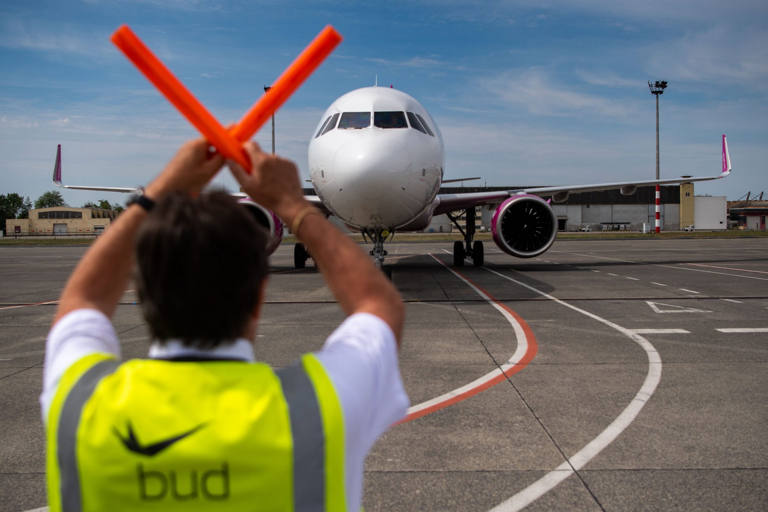 Government Reportedly Raises Offer for Budapest Airport with Doubtful Financial Return