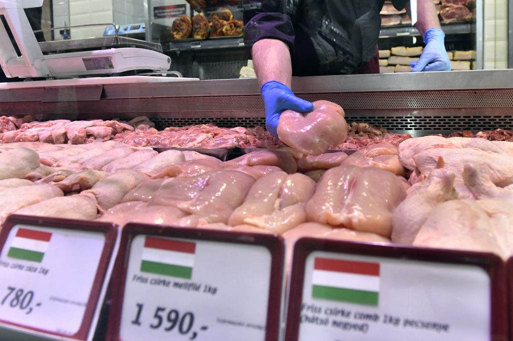 25% Meat Price Increase on the Horizon in Hungarian Stores post's picture