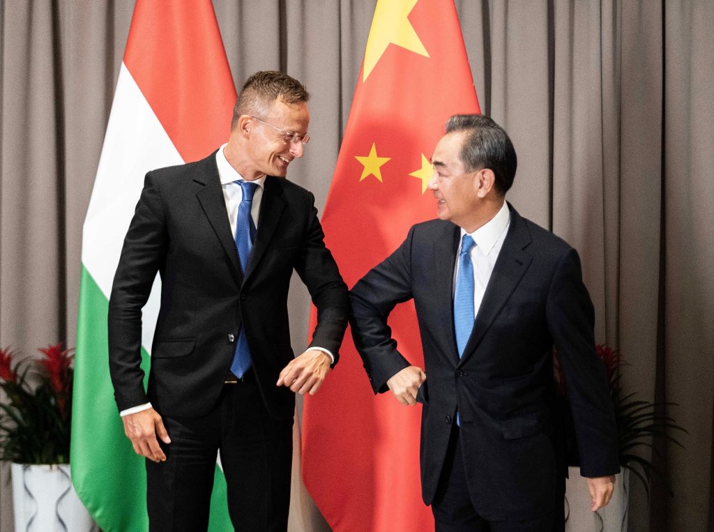 FM Szijjártó: China Can Play Key Role in Preventing Escalation of War post's picture