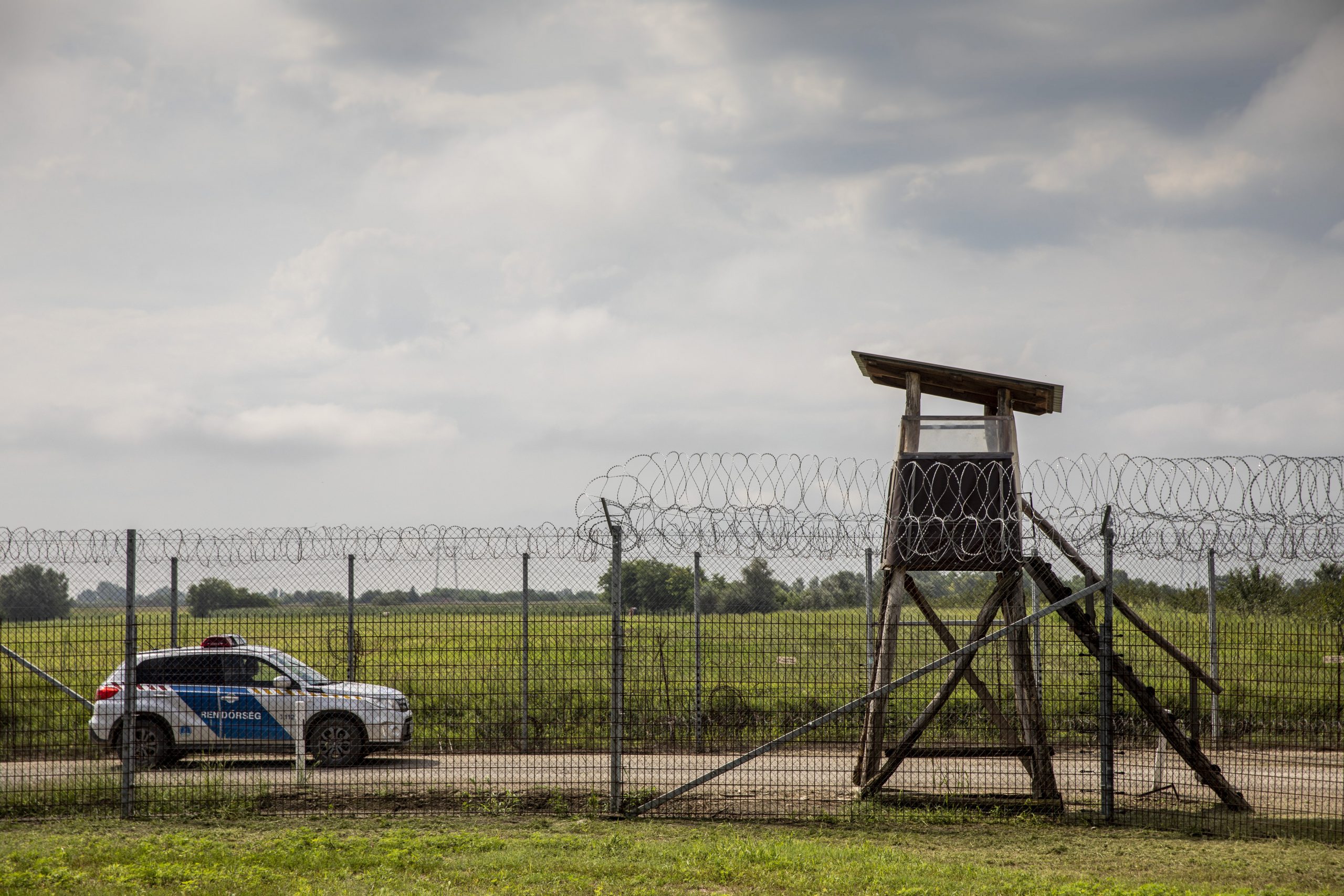 Turkish, Hungarian Interior Ministers Sign Border Cooperation Agreement