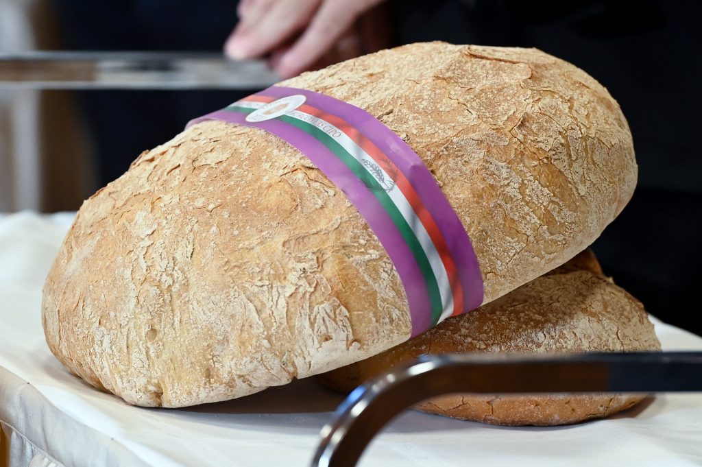 Hungary’s Bread of the Year Selected post's picture