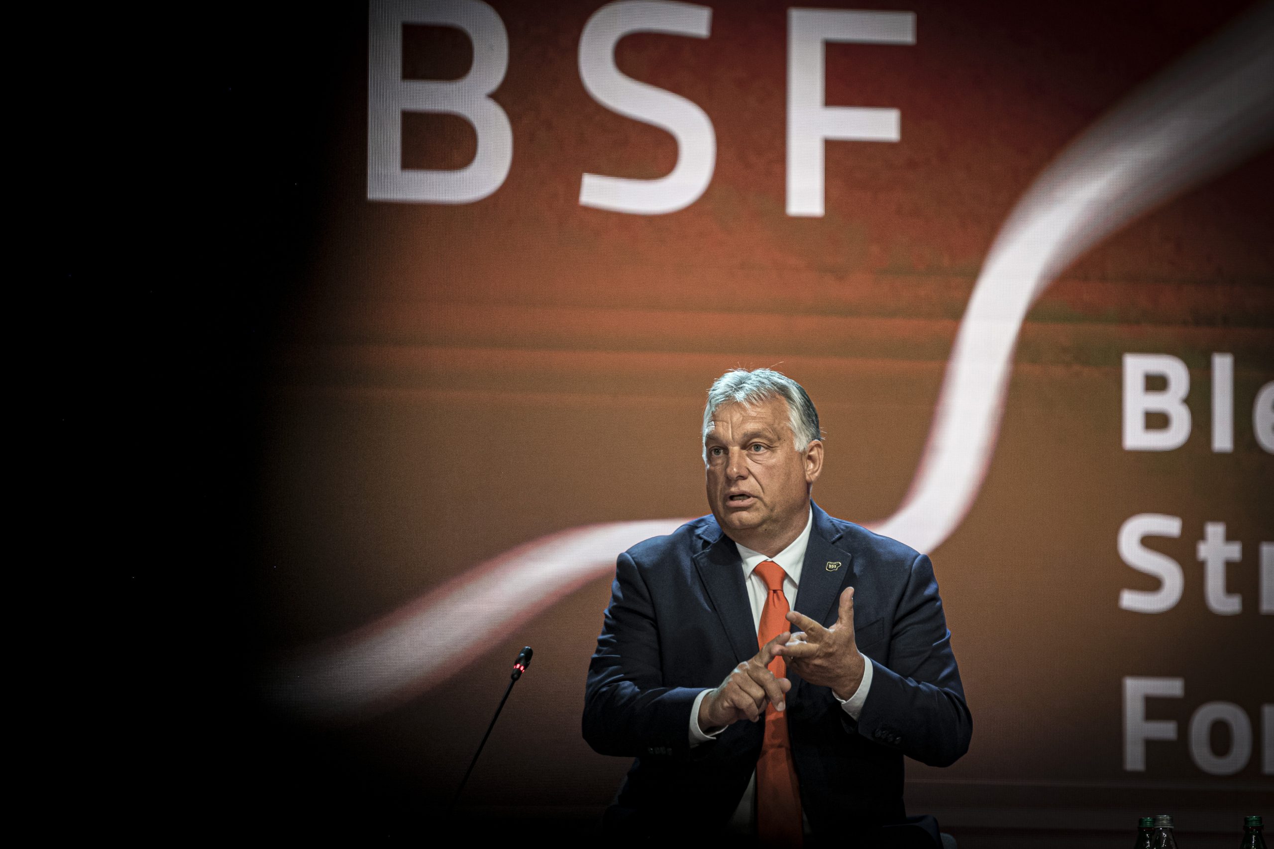 PM Orbán Calls on EU to Give All Rights Relating to Migration Back to Member States