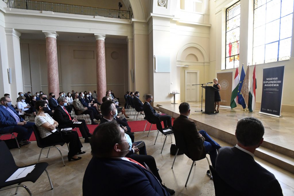 Hungarian Diplomatic Academy Starts First Academic Year post's picture