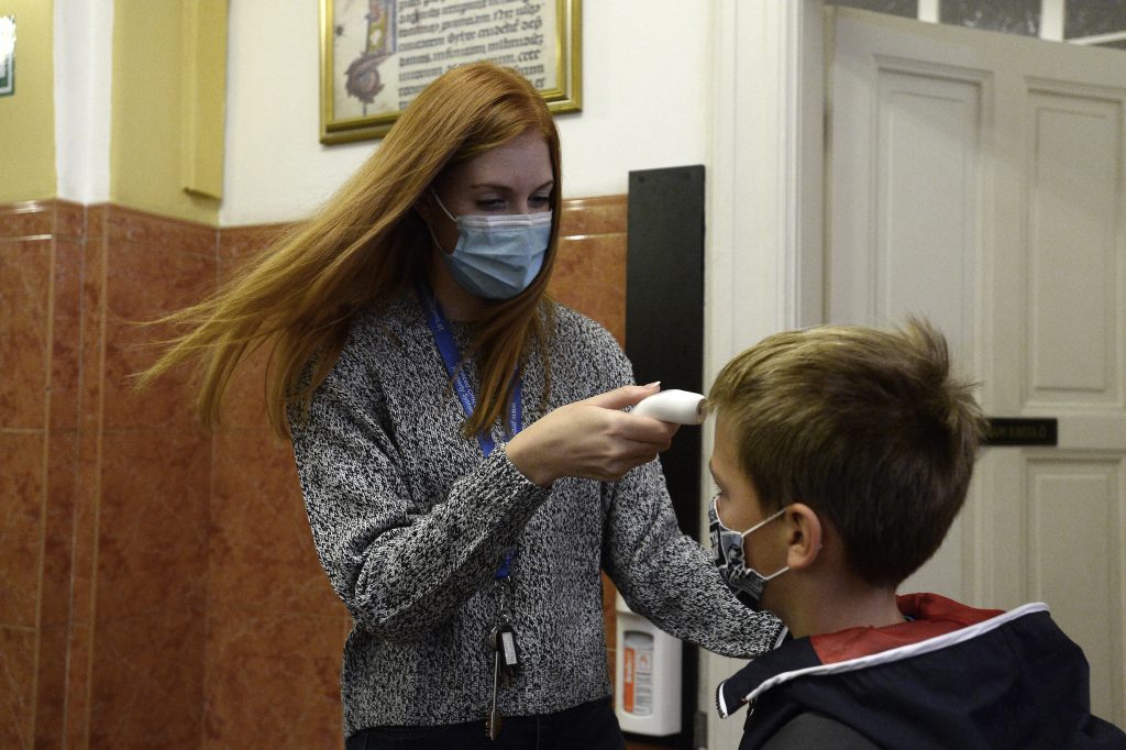Coronavirus: Mandatory Temperature Check in Schools Starts on Thursday post's picture