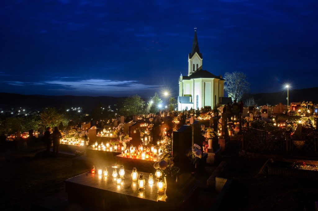 All Saints’ Day and All Souls’ Day Traditions from Hungarian Folklore post's picture