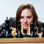 Netflix Series ‘The Queen’s Gambit’ Puts Spotlight on Real-life Hungarian Chess Prodigies, the Polgár Girls